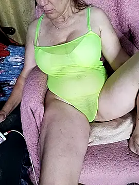 lindaledi2 online show from July 22, 2026, 4:09 pm