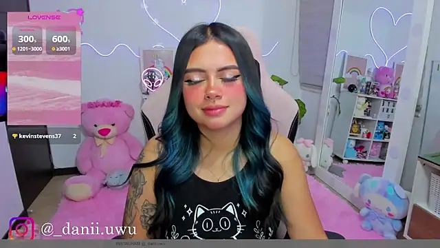 CuteDani  online show from March 16, 2026, 4:09 am