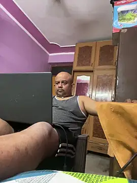 Dick 6inches online show from April 27, 2026, 1:20 pm