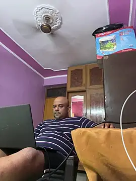 Snapshot of Dick_6inches chatting on May 9, 2026, 6:50 am Dick 6inches online show from May 9, 2026, 6:50 am