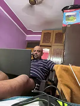 Dick 6inches online show from April 30, 2026, 8:32 am