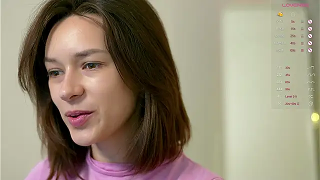 VivianLy  online show from December 10, 2024, 11:11 am