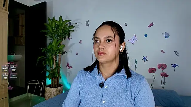 Snapshot of VICTORIABLACK_@xh chatting on February 14, 2026, 8:58 am VICTORIABLACK xh online show from February 14, 2026, 8:58 am