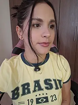 Snapshot of heyshaa chatting on June 19, 2026, 10:25 pm heyshaa online show from June 19, 2026, 10:25 pm