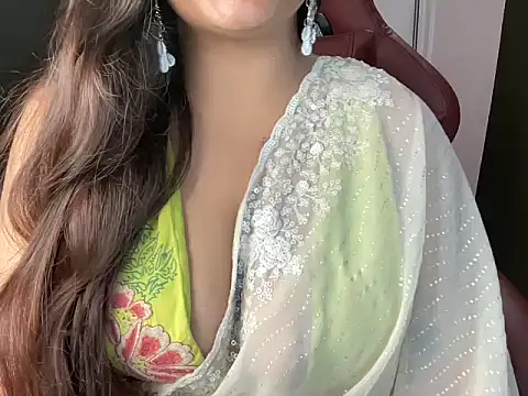 shanayaaa 1 online show from February 20, 2026, 6:54 pm