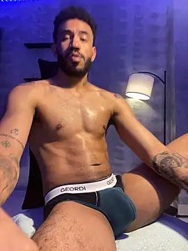 Snapshot of JesusOne chatting on February 6, 2026, 4:30 am JesusOne online show from February 6, 2026, 4:30 am