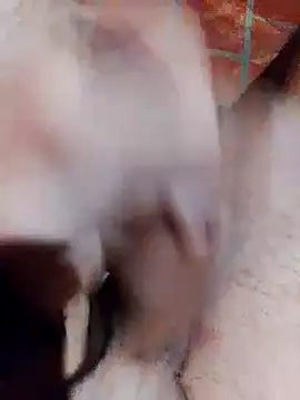 Snapshot of Uriel1615 chatting on September 25, 2025, 4:40 am Uriel1615 online show from September 25, 2025, 4:40 am