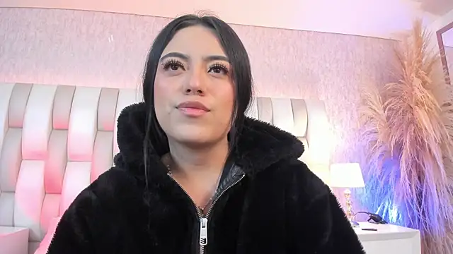 Rebeca jones online show from July 1, 2026, 1:22 pm