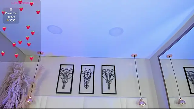 Rebeca jones online show from October 20, 2025, 12:27 pm