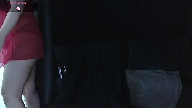 Snapshot of Mia_G0ld chatting on March 7, 2026, 4:34 pm Mia G0ld online show from March 7, 2026, 4:34 pm