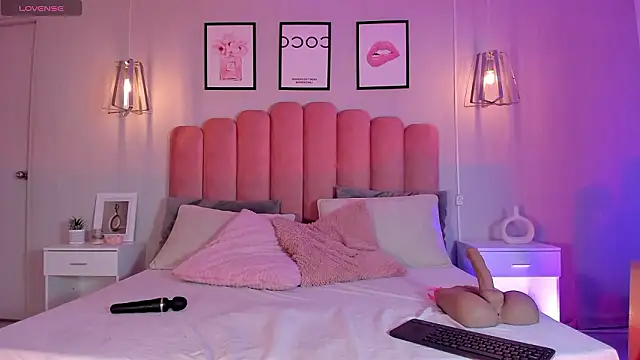 Snapshot of Ashleyy_piink chatting on March 5, 2026, 3:08 pm Ashleyy piink online show from March 5, 2026, 3:08 pm