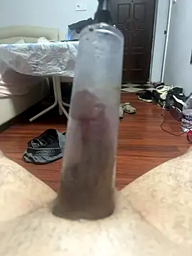 strange6696 online show from November 23, 2025, 7:13 pm