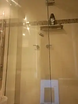 stiffandlubedxh online show from October 10, 2025, 9:48 pm