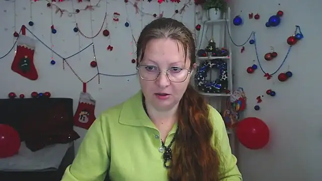 VanessaHotts online show from December 19, 2025, 6:05 am