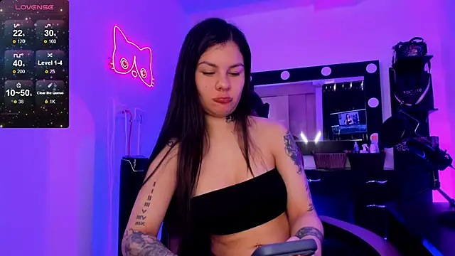miss kitty online show from June 26, 2026, 7:52 pm