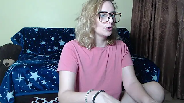 alicesweet21 online show from February 23, 2025, 3:02 am