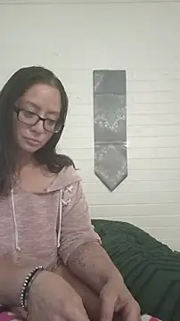 Snapshot of AnyaBest chatting on April 5, 2026, 3:35 am AnyaBest online show from April 5, 2026, 3:35 am