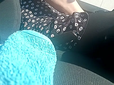 marilynecoquine online show from March 21, 2026, 1:48 pm