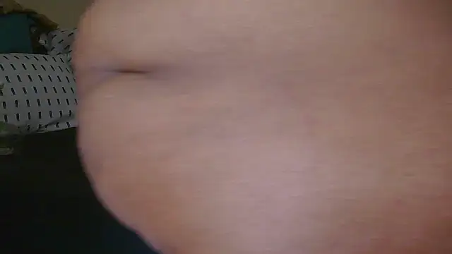 AddictiveAssCurves online show from July 18, 2026, 9:18 am