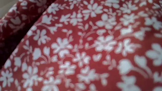 AddictiveAssCurves online show from October 25, 2025, 11:20 am