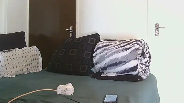AddictiveAssCurves online show from July 7, 2026, 9:57 am
