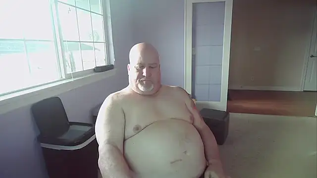 Bigbear0563 online show from March 10, 2025, 2:59 pm