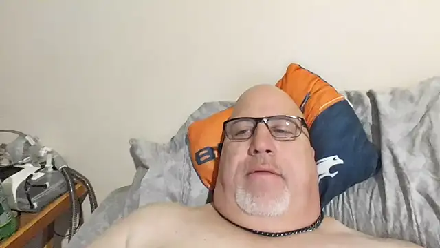 Bigbear0563 online show from March 16, 2025, 3:28 pm