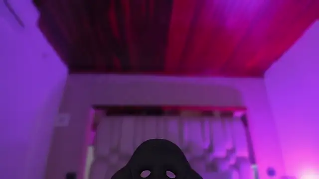 Snapshot of Emmily_Savage chatting on March 14, 2026, 11:38 am Emmily Savage online show from March 14, 2026, 11:38 am