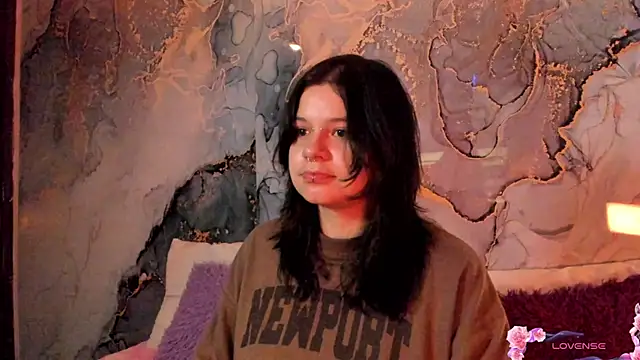 Mey moon online show from November 15, 2025, 4:00 pm