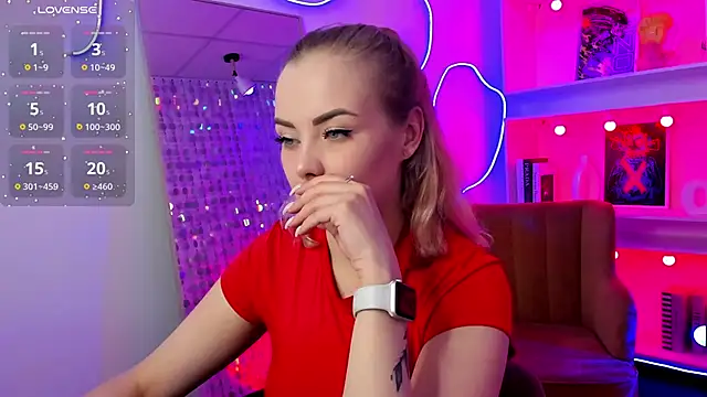 Snapshot of StephanieSweety chatting on March 13, 2026, 5:29 pm StephanieSweety online show from March 13, 2026, 5:29 pm