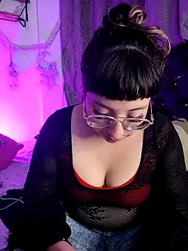 Piafisher1 online show from October 9, 2025, 1:39 am