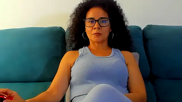 Sami Hotie1 online show from June 12, 2026, 9:34 pm