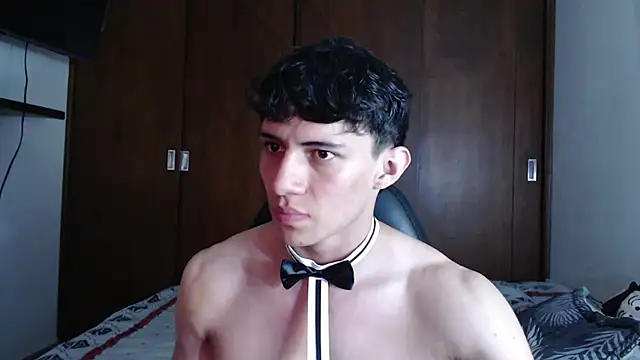 Snapshot of aresholland chatting on March 11, 2025, 3:04 am aresholland online show from March 11, 2025, 3:04 am