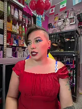 Snapshot of TamySweetness chatting on June 23, 2026, 3:32 pm TamySweetness online show from June 23, 2026, 3:32 pm