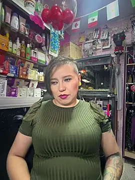 Snapshot of TamySweetness chatting on July 22, 2026, 9:17 pm TamySweetness online show from July 22, 2026, 9:17 pm