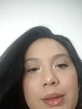 Snapshot of Lesliemilk5 chatting on July 5, 2026, 8:48 pm Lesliemilk5 online show from July 5, 2026, 8:48 pm