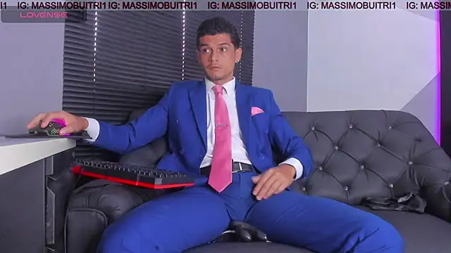 massimo g online show from May 4, 2026, 1:03 pm