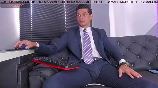 massimo g online show from July 8, 2026, 1:01 pm