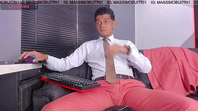 massimo g online show from July 28, 2026, 12:48 pm