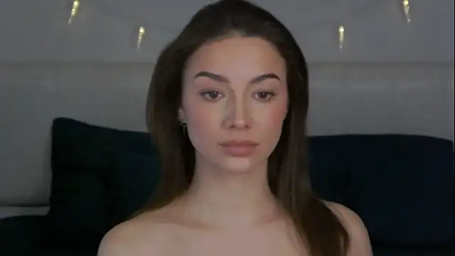 Snapshot of sinthiaroze chatting on December 21, 2024, 6:11 pm sinthiaroze online show from December 21, 2024, 6:11 pm