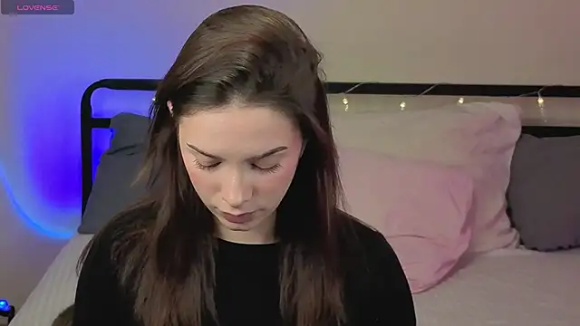 Snapshot of sinthiaroze chatting on November 22, 2025, 5:23 pm sinthiaroze online show from November 22, 2025, 5:23 pm