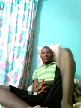 zayona1 online show from March 12, 2026, 2:17 am