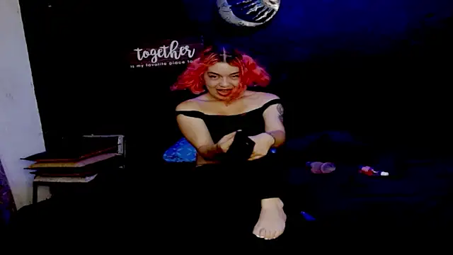 ASTRIDBULM online show from September 27, 2025, 6:25 pm