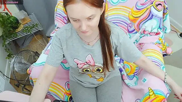 JannaVerdi  online show from June 8, 2026, 6:47 am