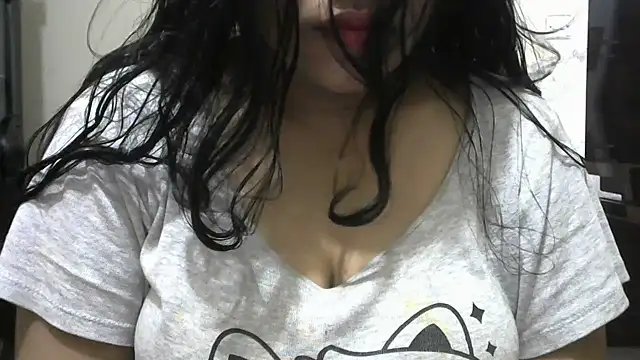 Snapshot of Bengalisexygirl chatting on June 18, 2026, 1:37 am Bengalisexygirl online show from June 18, 2026, 1:37 am