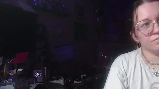 spunlikecottoncandy online show from October 27, 2025, 3:18 am