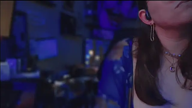 spunlikecottoncandy online show from October 27, 2025, 4:08 pm