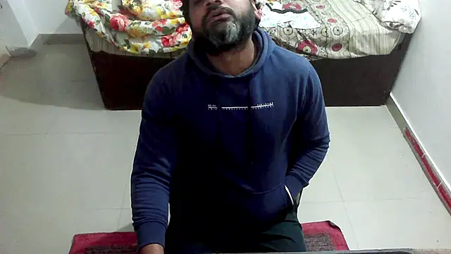 rentarob online show from February 9, 2026, 7:12 pm