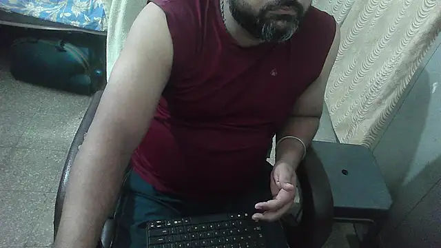 rentarob online show from October 30, 2025, 6:12 am