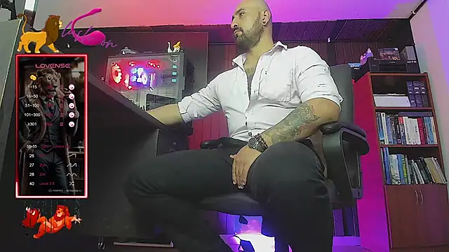 Leon 1234 online show from September 15, 2025, 9:48 pm